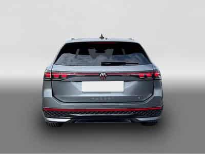 VW Passat (2025) - Foto 4