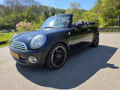 Mini Cooper 1.6 Cabrio automatic (2009) - Photo 1