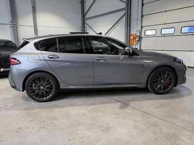 BMW 120 I M SPORT / M SEATS/ (2025) - Photo 11