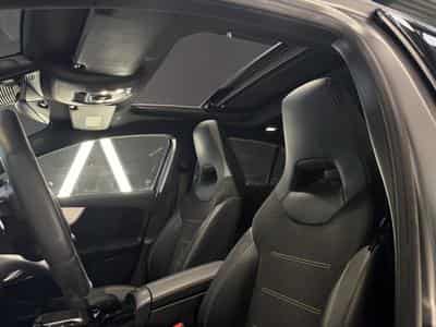 Mercedes A 45 AMG S (2023) - Photo 6