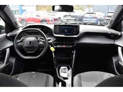 Peugeot 2008 1.2 Hybrid 145 e-DCS6 Style REGUL LANE PDC 1° MAIN (2025) - Photo 9