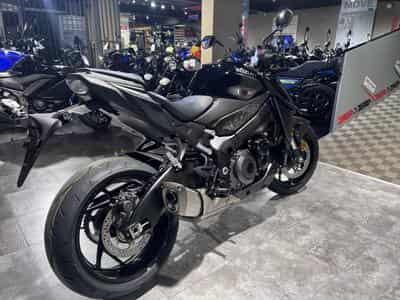 Suzuki GSX-S (2026) - Photo 3