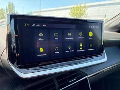 PEUGEOT 208 1.2 Hybrid 100ch GT e-DCS6 (2024) - Photo 7