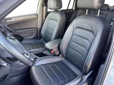 VW Tiguan R-Line 4Motion/AHK/ACC/Pano/StandHzg (2023) - Photo 9