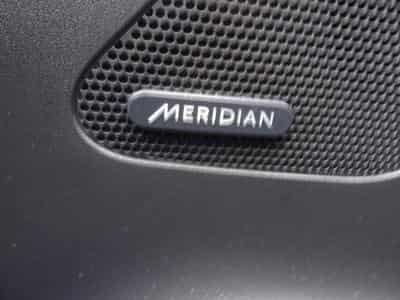 Jaguar F-Pace 2.0 d R-Sport 241CV (2020) - Photo 13