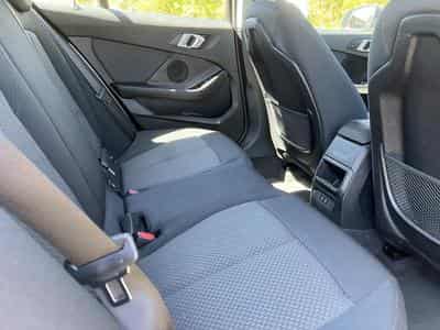 BMW 118 118i A 136cv 2xPDC Apple Carplay LED Camera (2023) - Foto 11