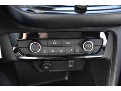 Opel Corsa 1.2 Turbo Edition AT8 REGUL LANE SIDE CAM 1° MAIN (2025) - Foto 14