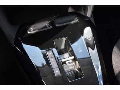 Opel Corsa 1.2 Turbo Edition AT8 REGUL LANE SIDE CAM 1° MAIN (2025) - Foto 15