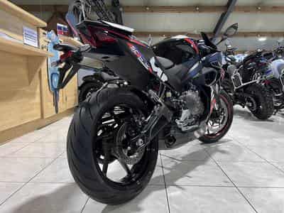 Aprilia RS 457 GP REPLICA (2026) - Photo 4