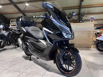 Honda Forza 350 Smart Top box (2021) - Photo 8