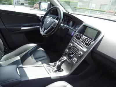 Volvo XC60 D5 SUMMUM (2015) - Photo 10