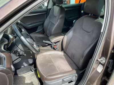 Skoda Octavia SCOUT break 2.0 TDI 4x4 DSG (2015) - Photo 11