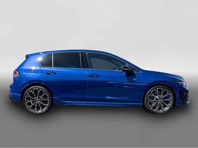 VW Golf (2025) - Photo 4