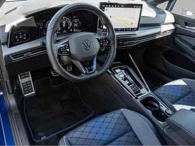 VW Golf (2025) - Photo 7