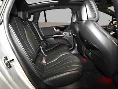 Mercedes EQ (2025) - Photo 4