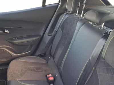 PEUGEOT 2008 1.2 PureTech 130ch S&S GT Pack EAT8 (2021) - Photo 7