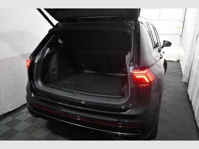 VW Tiguan Tiguan R-Line eHybrid, AHK, 2-f Pano., Leder, 19 (2022) - Photo 4