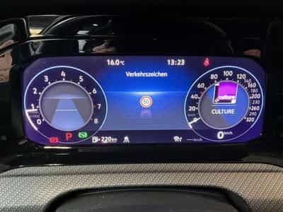 VW Golf R+DSG+4M+P.Leder+Akra+Pano (2021) - Foto 11