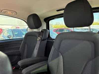 Mercedes Classe V 300 d Compact  Avantgarde 9G-Tronic (2020) - Foto 12