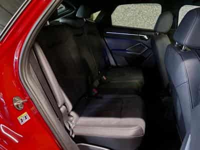 Audi Q3 40 TFSI QUATTRO SPORTBACK 3X S-LINE PANO CUIR NAVI (2025) - Foto 6