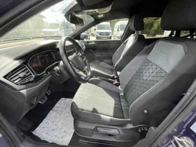 VW Polo R-Line 1.0 TSI DSG LED Digital Cockpit ACC Keyless (2022) - Photo 9