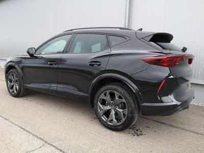 Cupra Formentor 1.5 eTSI 110 kW (2026) - Photo 2