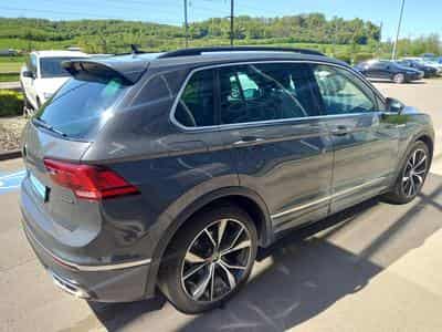 VW Tiguan R-Line 2.0 TDI (2021) - Foto 12