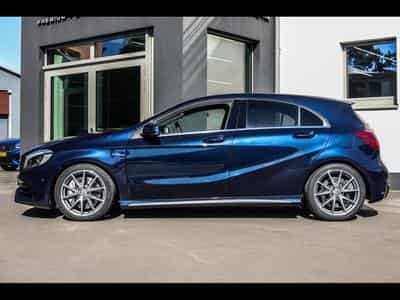 Mercedes A 45 AMG 4MATIC – CAVANSITBLAU METALLIC (2017) - Photo 2