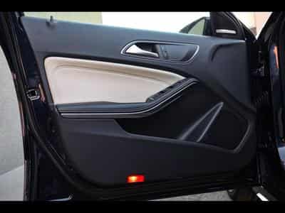 Mercedes A 45 AMG 4MATIC – CAVANSITBLAU METALLIC (2017) - Photo 9