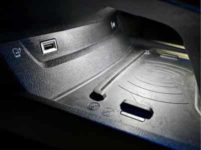 Peugeot 508 SW HYBRID 225 GT LINE FOCAL PANO CUIR NAVI (2020) - Photo 12