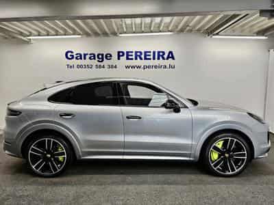 Porsche Cayenne COUPE TURBO S E-HYBRID KERAMIK SPORT PAKET PACK CHRONO (2020) - Photo 2