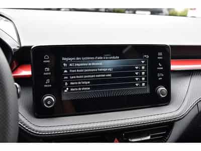 Skoda Fabia 1.0 TSI Monte Carlo DSG ACC TRAVEL CAM KESSY NEUVE (2026) - Foto 12