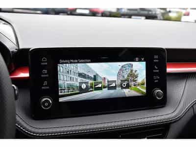 Skoda Fabia 1.0 TSI Monte Carlo DSG ACC TRAVEL CAM KESSY NEUVE (2026) - Foto 14