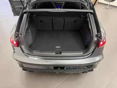 Audi S3 Sportback TFSI quattro 333 CV / 245 kW S tronic (2025) - Photo 8