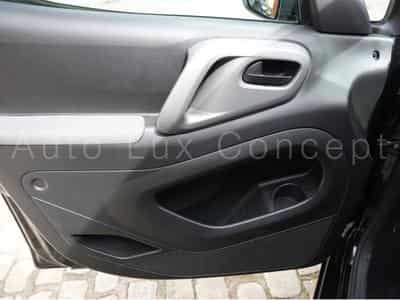 Citroën Berlingo Multispace 1.6 BlueHDi 100 ch Selection (2015) - Photo 15