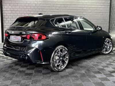 BMW 120 120i M-Sport 170CV  *Sièges Chauffants* Shadow Line * (2025) - Photo 6