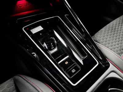 VW Golf GTI Clubsport 2.0 TSI 300 CV DSG7 *PACK PERF* AKRA* MATRIX * (2024) - Photo 11