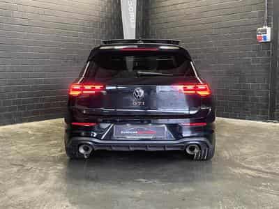 VW Golf GTI Clubsport 2.0 TSI 300 CV DSG7 *PACK PERF* AKRA* MATRIX * (2023) - Photo 5