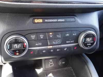 Ford Kuga 1.5 ST-LINE X 150CV (2022) - Photo 15