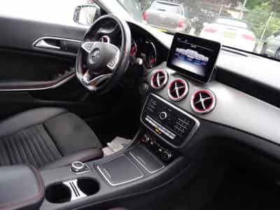 Mercedes CLA 200 Shooting Brake AMG-LINE (2019) - Photo 5