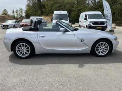 BMW Z4 2.2i Roadster Automatik Cuir Xenon PDC (2004) - Photo 4