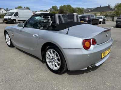BMW Z4 2.2i Roadster Automatik Cuir Xenon PDC (2004) - Photo 8