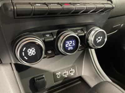 Renault Captur 1.5 BLUEDCI 115 EDC CORPORATE GPS CARPLAY (2020) - Photo 6