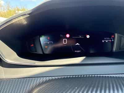 PEUGEOT 2008 1.2 100ch S&S Allure (2024) - Photo 3