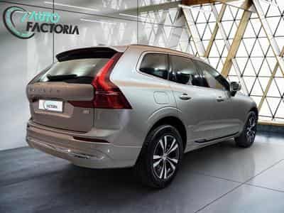Volvo XC60 -43% T6 PHEV 350cv BVA8 4X4 +T.PANO+GPS+Options (2024) - Foto 3