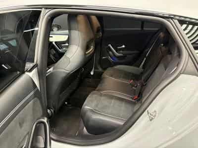 Mercedes CLA 200 AMG night edition CAMERA/ATTELAGE (2025) - Photo 15