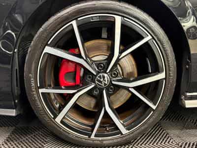 VW Golf GTI 245CV DSG7 (2023) - Foto 9