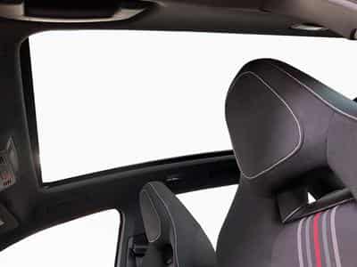 Skoda Kamiq Monte-Carlo+DSG+Pano+LED (2025) - Photo 15