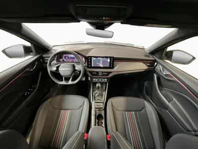 Skoda Kamiq Monte-Carlo+DSG+Pano+LED (2025) - Photo 2