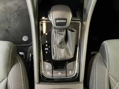 Skoda Karoq Sportline+DSG+AHK+Led+Navi (2025) - Photo 12